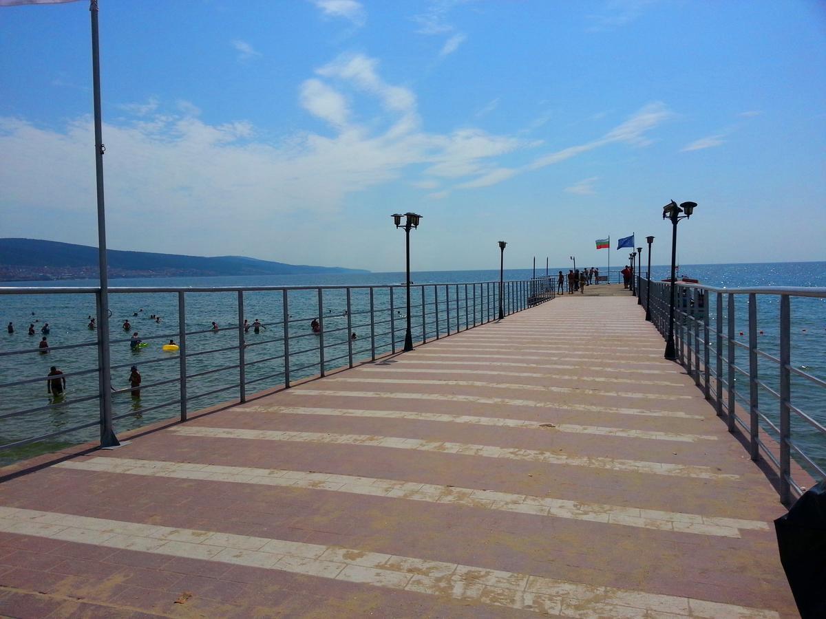 Menada Crystal Park Apartments Sunny Beach Exterior foto