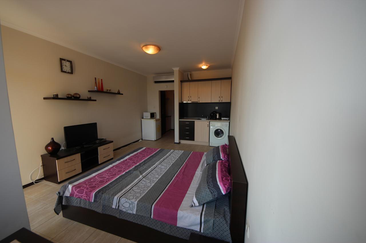 Menada Crystal Park Apartments Sunny Beach Exterior foto